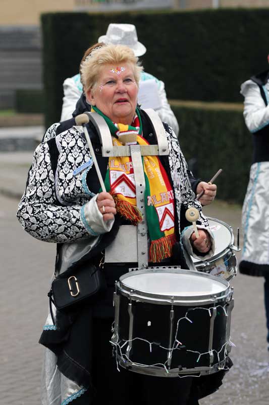 Bingelder.nl carnaval
                          2025